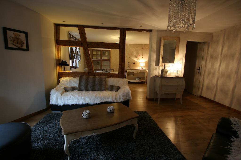 Les Authentics - La Maison d'Amélie Riquewihr Chambre photo